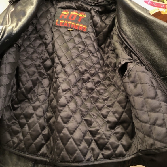 Ladies Biker leather jacket - Picture 3 of 5